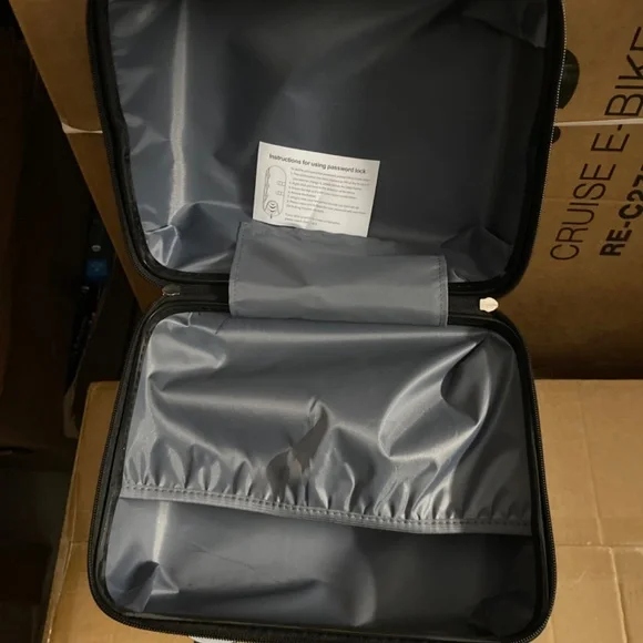 Portable Hard Shell Mini Suitcase & Toiletry Case - Carbon Black - Picture 1 of 4